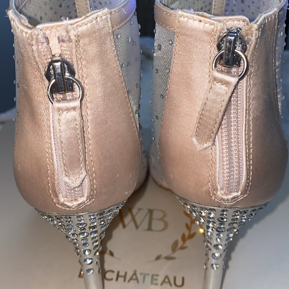 NWT Le Chateau Open Toe Booties - Picture 9 of 9